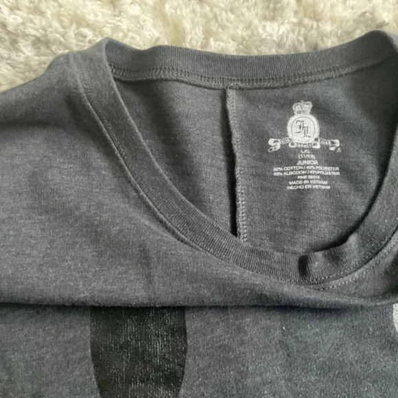 Juniors Graphic Sweatshirt Smiley Face‎ Long Sleeve Top Gray Size L - Picture 3 of 3